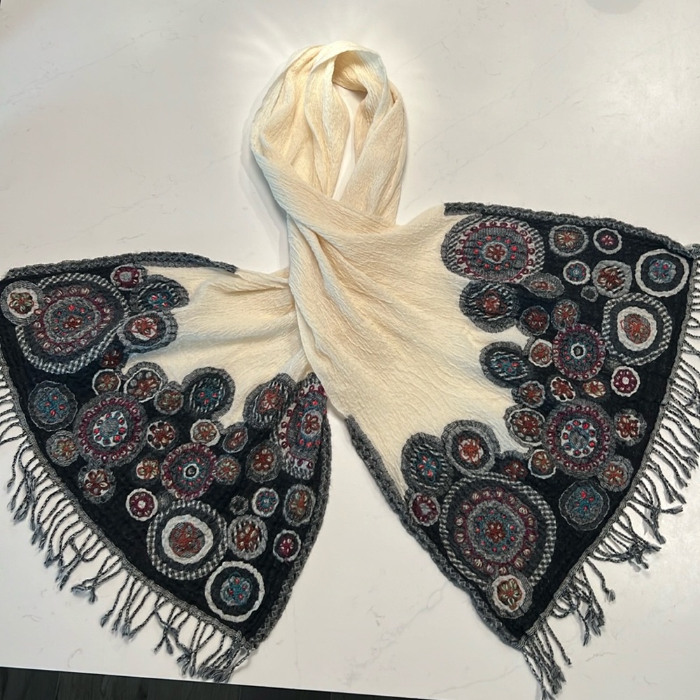 Anthropologie crème Floral Embroidered Scarf, Boho Viscose/wool blend, 66” long